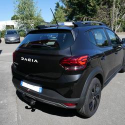 Dacia Sandero STEPWAY EXPRESSION 1.0 TCE 90 Vitr&eacute;