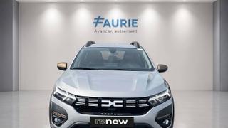 Dacia Sandero  - photo 1