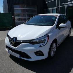 Renault Clio 5 V BUSINESS 1.6 E-TECH HYBRID 140 CV BVA6 Vitr&eacute;