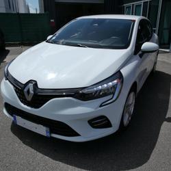 Renault Clio 5 V BUSINESS 1.6 E-TECH HYBRID 140 CV BVA6 Vitr&eacute;