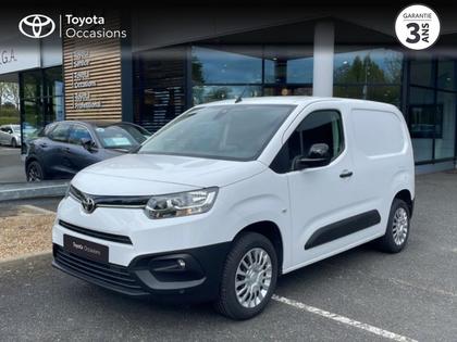 Toyota Proace City - Medium 130 D-4D Dynamic BVA MC23 - 21 490 €