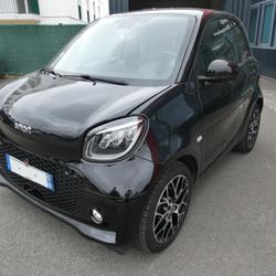 Smart Fortwo COUPE 60 KW EQ PRIME BVA Vitr&eacute;