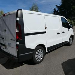 Renault Trafic 1000 KGS L1H1 BLUE DCI 95 cv GD CONFORT Vitr&eacute;
