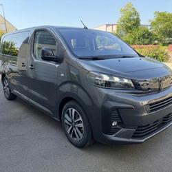 Peugeot Traveller (2) TAILLE M 2.2 DIESEL 180 S&S BUSINESS EAT8 occasion - Acign&eacute; - photo 2/23