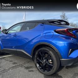 Toyota C-HR 122h Graphic 2WD E-CVT RC18 Distr&eacute;