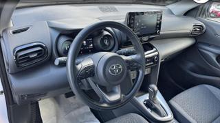Toyota Yaris Cross  - Business - photo 1