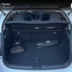 Toyota Yaris 116h Dynamic Business 5p MY21 Distr&eacute;