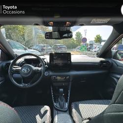 Toyota Yaris 116h Premi&egrave;re 5p Distr&eacute;