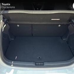Toyota Yaris 116h Dynamic Business 5p MY22 Distr&eacute;