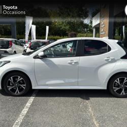 Toyota Yaris 116h Design 5p MC24 Distr&eacute;