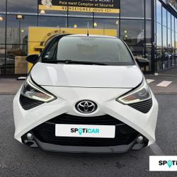 Toyota Aygo 1.0 VVT-i 72ch x-night x-shift 5p MY21 occasion - Reims - photo 2/24
