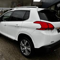 Peugeot 2008 1.2 TURBO 130CH CROSSWAY S&S / DISTRIBUTION NEUVE &Eacute;chirolles