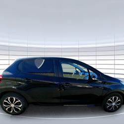 Peugeot 208 1.2 PureTech 82 Active 5 portes  (mai 2015) (co2 104) Montchevrel