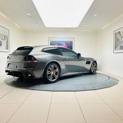 Ferrari GTC4 Lusso V12 6.3 690ch Balma