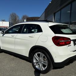 Mercedes GLA 200 SENSATION / TOIT OUVRANT &Eacute;chirolles