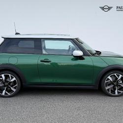 Mini Cooper S 204ch Favoured DKG7 Rez&eacute;