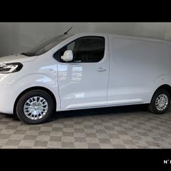 Autres Toyota PROACE MEDIUM 2.0L 140 D-4D BVM6 START Saint-Quentin