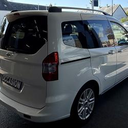 Ford Tourneo Courier 1.0E 100CH TITANIUM Qu&eacute;ven