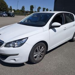 Peugeot 308 II Phase 1 1.6 BLUEHDI 120CH ACTIVE S&S EAT6 5P Bellevigny