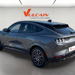 Ford Mustang Mustang Mach-E Extended Range 91 kWh 487 ch AWD GT Givors