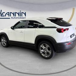 Mazda MX-30 MX-30 e-Skyactiv 145 ch MX-30 Vert-Saint-Denis