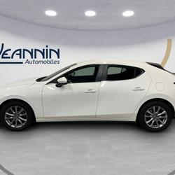 Mazda Mazda3 Mazda3 5 portes 2.0L e-SKYACTIV-G M Hybrid 122 ch BVM6 Prime-Line Vert-Saint-Denis