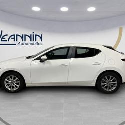 Mazda Mazda3 Mazda3 5 portes 2.0L e-SKYACTIV-G M Hybrid 122 ch BVM6 Prime-Line Vert-Saint-Denis