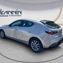 Mazda Mazda3 Mazda3 5 portes 2.0L e-SKYACTIV-G M Hybrid 122 ch BVM6 Prime-Line Vert-Saint-Denis