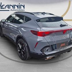 Cupra Formentor Formentor eHybrid 204 ch DSG6 V Vert-Saint-Denis