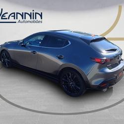 Mazda Mazda3 Mazda3 5 portes 2.0L e-SKYACTIV-X M Hybrid 186 ch BVA6 Exclusive Cuir Burgundy Bose La Chapelle-Saint-Luc