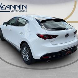 Mazda Mazda3 Mazda3 5 portes 2.0L e-SKYACTIV-G M Hybrid 122 ch BVM6 Prime-Line Vert-Saint-Denis