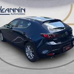 Mazda Mazda3 Mazda3 5 portes 2.0L e-SKYACTIV-G M Hybrid 122 ch BVM6 Prime-Line Vert-Saint-Denis