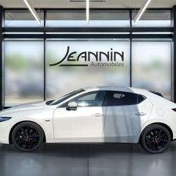 Mazda Mazda3 Mazda3 5 portes 2.0L SKYACTIV-X M Hybrid 180 ch BVM6 100eme Anniversaire Auxerre
