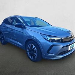 Opel Grandland Hybrid4 300 ch AWD BVA8 - Ultimate occasion - Les Sables-d'Olonne - photo 3/24