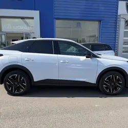 Peugeot 3008 1.2 HYBRID 136 E-DCS6 ALLURE Valdalli&egrave;re