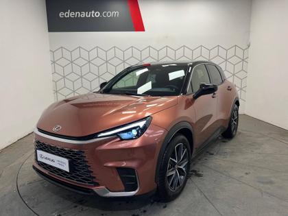 Lexus LBX - LBX 2WD Emotion 5p - 37 990 €
