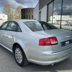 Audi A8 4.2 V8 335CH PACK AVUS QUATTRO TIPTRONIC / 105 000km d'origine / superbe etat &Eacute;chirolles