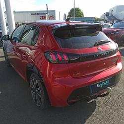 Peugeot 208 PureTech 100 S&S EAT8 GT Beaucouz&eacute;