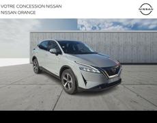 Nissan Qashqai Orange