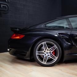 Porsche 911 Coupe (997) TURBO TIPTRONIC S / FRANCAISE / ENTRETIEN PORSCHE COMPLET Saint-Andr&eacute;-les-Vergers