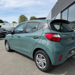 Hyundai i10 1.0 67CH ECO INTUITIVE / 60KM D'ORIGINE / ACHETEE ET JAMAIS SERVIE CAUSE PERTE A &Eacute;chirolles
