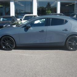 Mazda Mazda3 5 PORTES 2.0L E-SKYACTIV-X M HYBRID 186 CH 4X4 BVM6 Exclusive Cuir Burgundy Bose Villefranche-sur-Sa&ocirc;ne