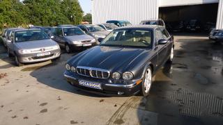 Jaguar XJ  - photo 0