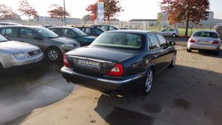 Jaguar XJ  - photo 1