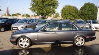 Jaguar XJ  - photo 3