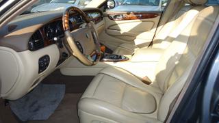 Jaguar XJ  - photo 4