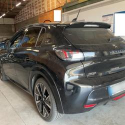 Peugeot 208 1.5 BLUEHDI 100CH S&S GT Qu&eacute;ven