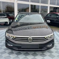 Volkswagen Passat VIII 2.0 TDI 122 DSG7 STYLE BUSINESS GPS Radars ACC Hayon EL. 1&egrave;re Main M&eacute;rignac