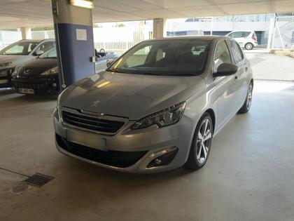 Peugeot 308 II Phase 1 - 1.6 BLUEHDI 120CH FELINE S&S EAT6 5P - 10 990 €