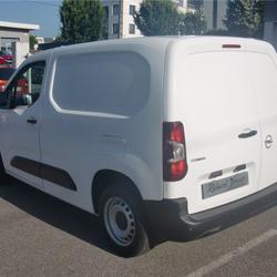 Opel Combo Cargo 1.2 110 CH S/S L1H1 STANDARD PACK CLIM Villefranche-sur-Sa&ocirc;ne